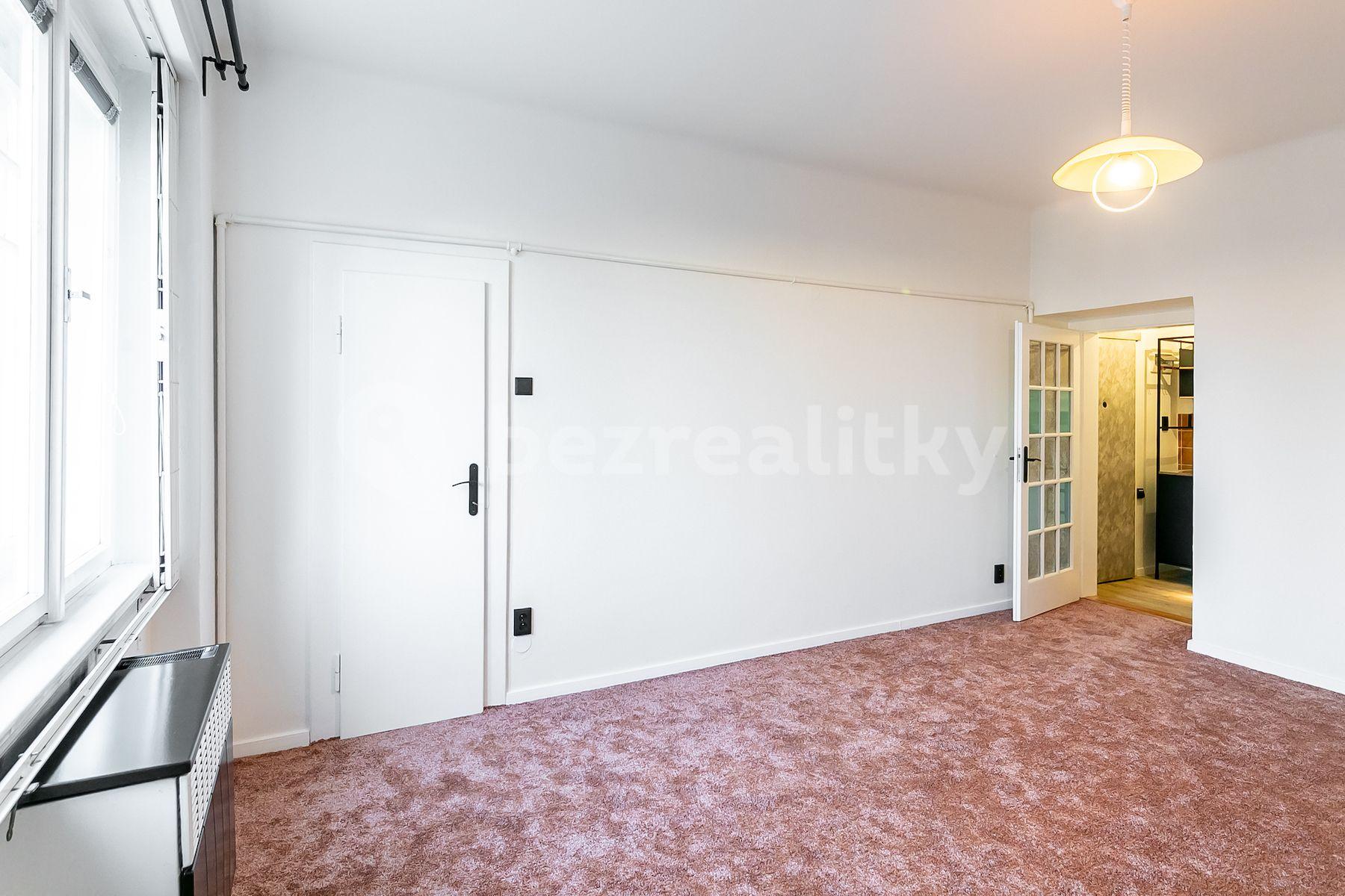 Predaj bytu 1-izbový 26 m², Šlikova, Praha, Praha