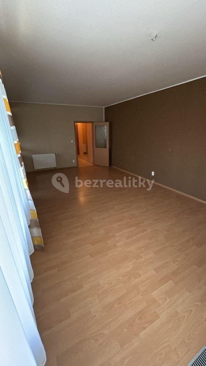 Prenájom bytu 3-izbový 79 m², Wiesenthalova, Praha, Praha