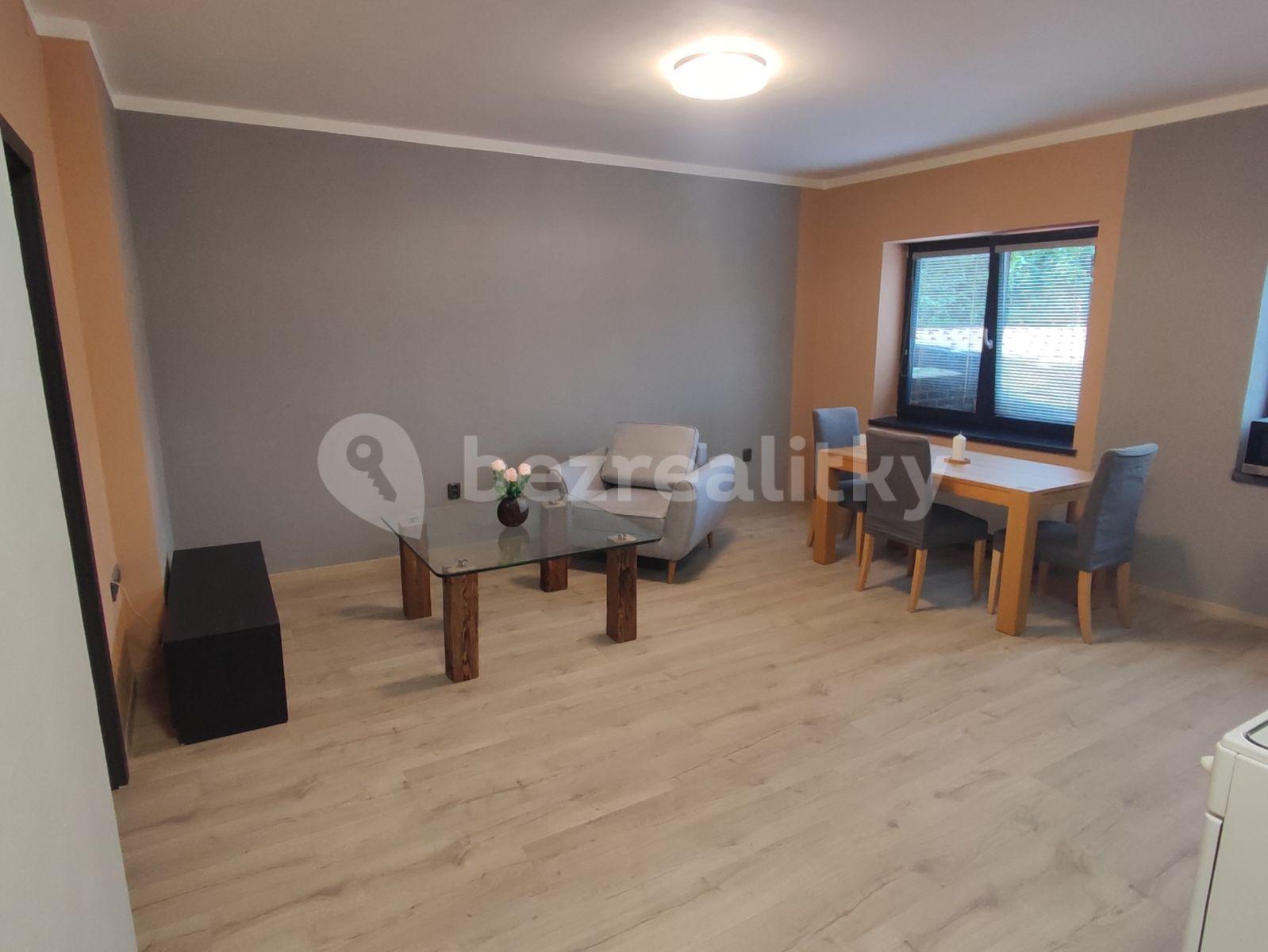 Prenájom bytu 2-izbový 63 m², Masarykova, Plzeň, Plzeňský kraj