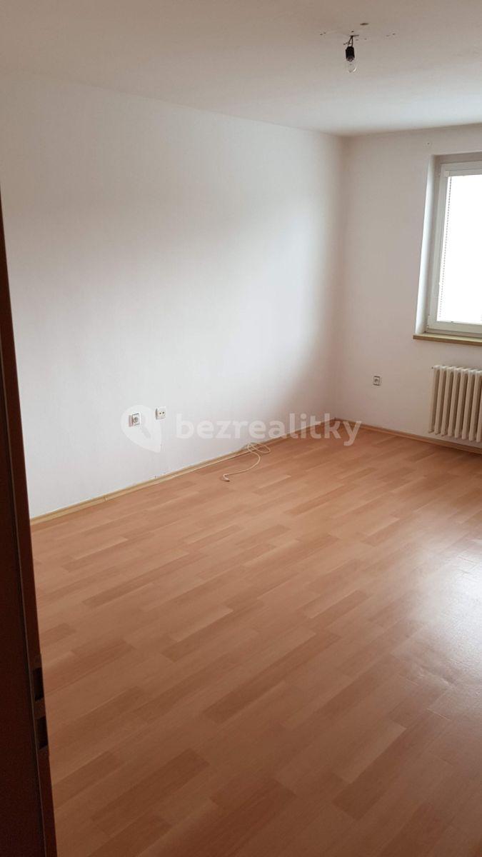 Prenájom bytu 3-izbový 72 m², Boháčova, Pardubice, Pardubický kraj