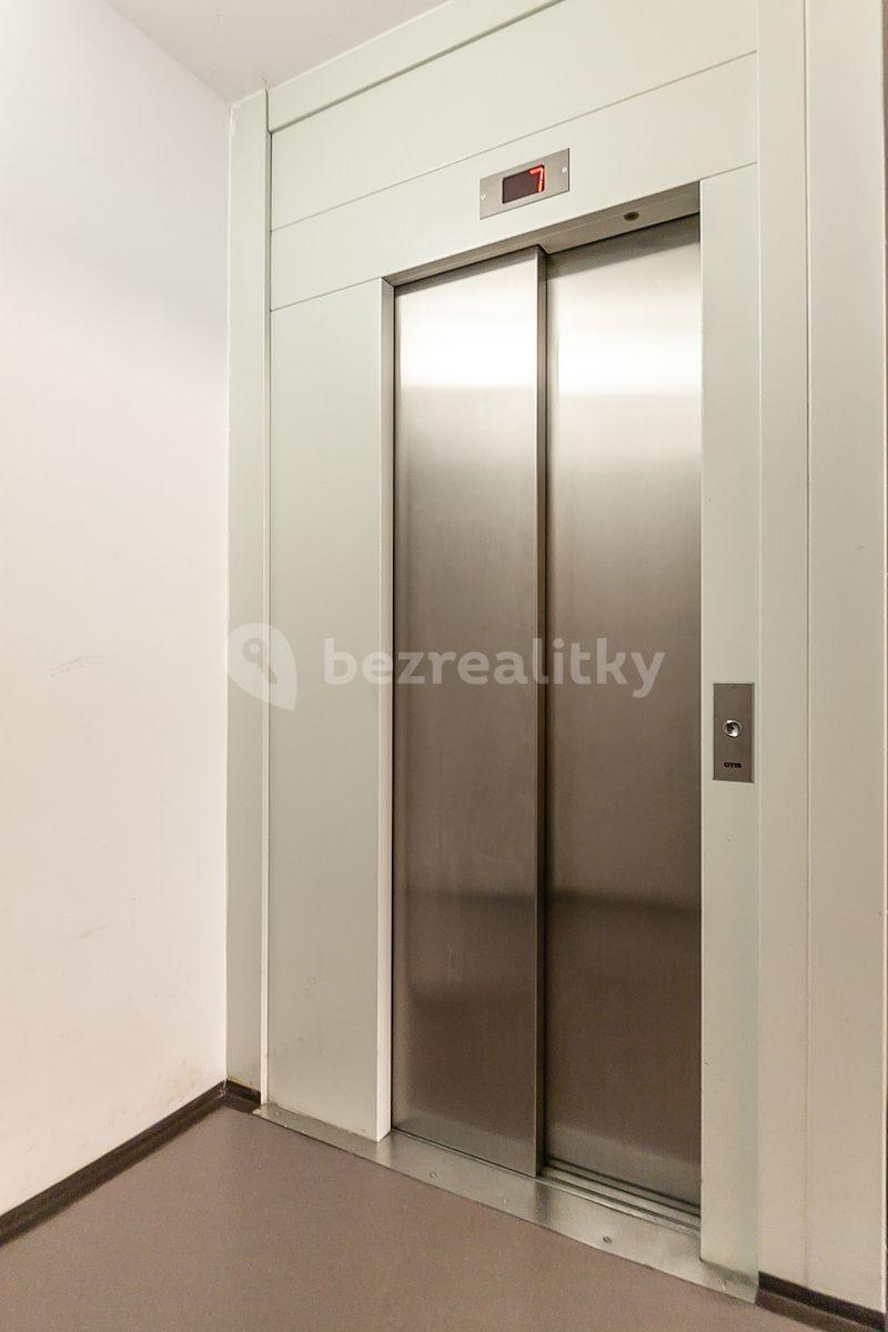 Predaj bytu 4-izbový 69 m², Pod Hybšmankou, Praha, Praha