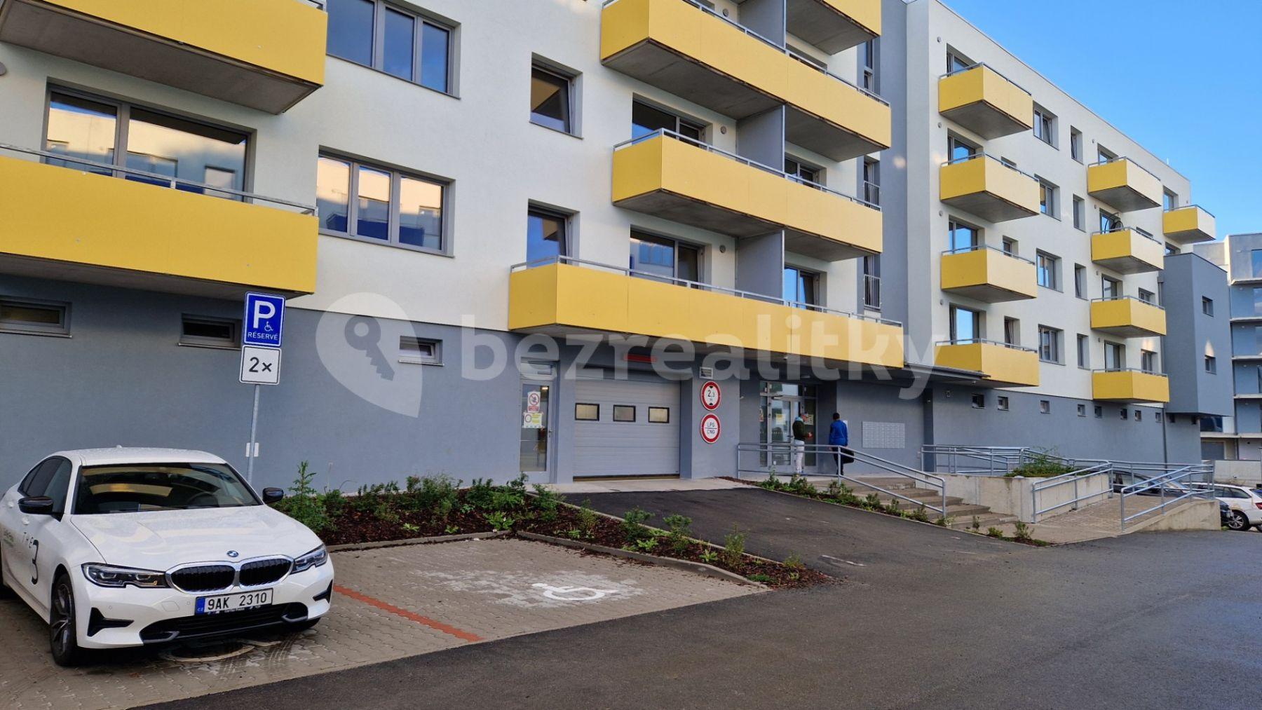 Prenájom bytu 2-izbový 62 m², Studentská, Plzeň, Plzeňský kraj