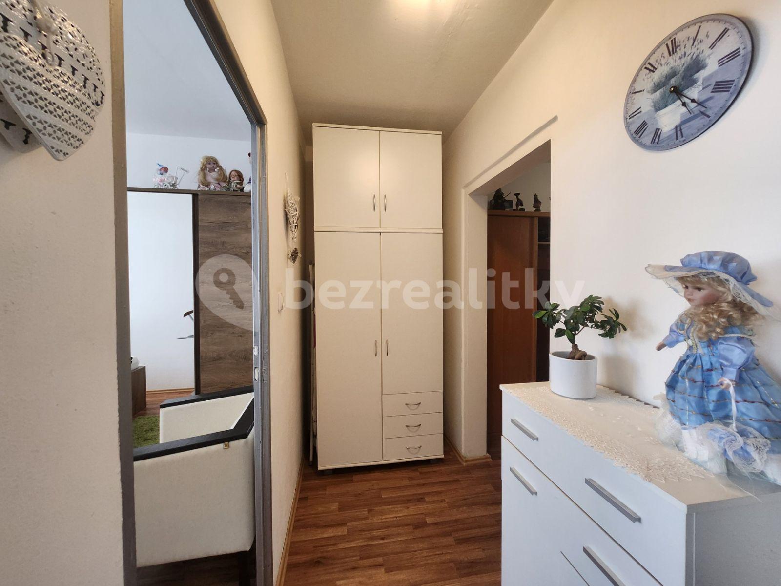 Prenájom bytu 2-izbový 47 m², U Valu, Praha, Praha