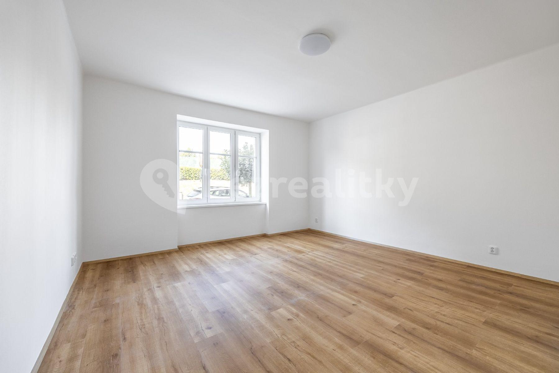 Predaj bytu 3-izbový 68 m², Stehlíkova, Slaný, Středočeský kraj