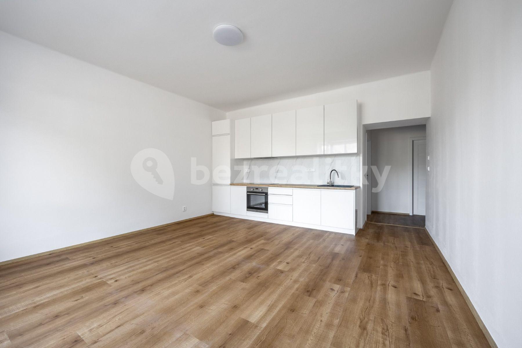 Predaj bytu 3-izbový 68 m², Stehlíkova, Slaný, Středočeský kraj