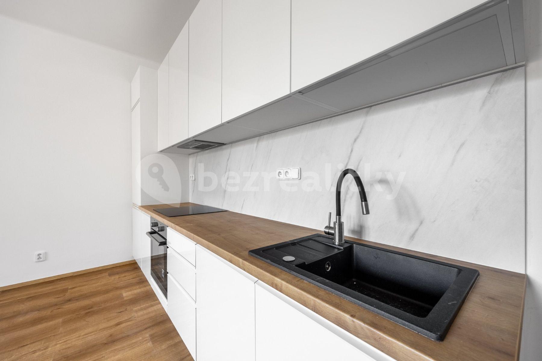 Predaj bytu 3-izbový 68 m², Stehlíkova, Slaný, Středočeský kraj