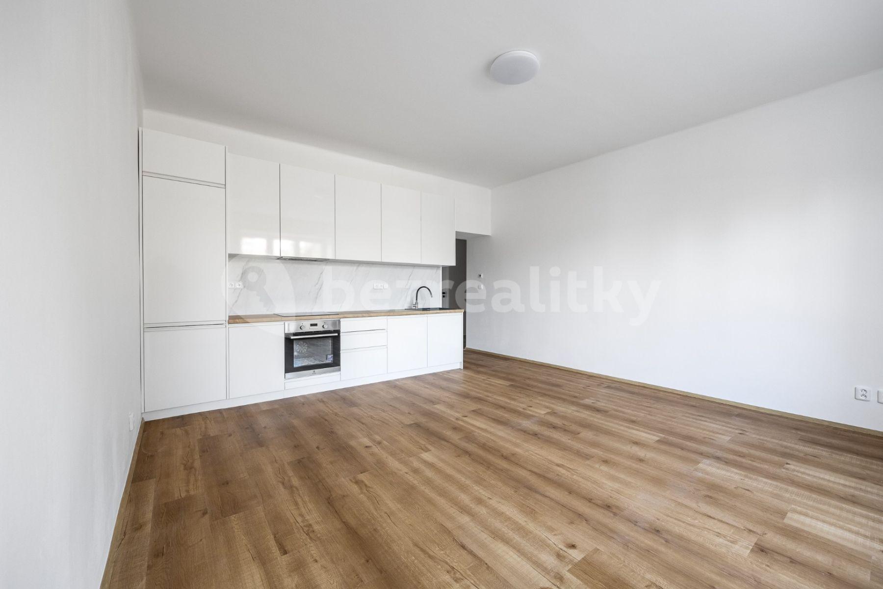 Predaj bytu 3-izbový 68 m², Stehlíkova, Slaný, Středočeský kraj