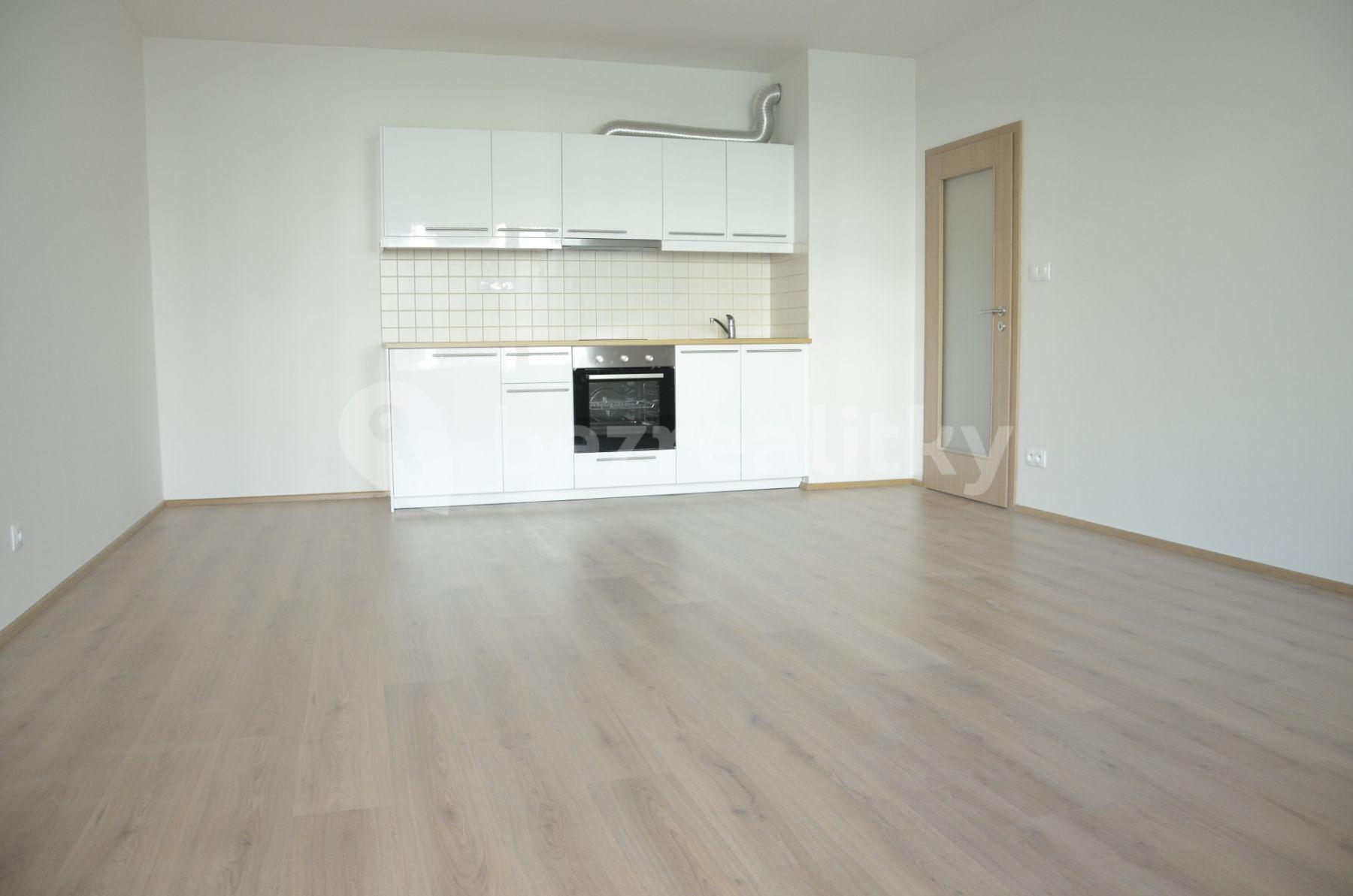 Prenájom bytu 1-izbový 45 m², Zlochova, Praha, Praha