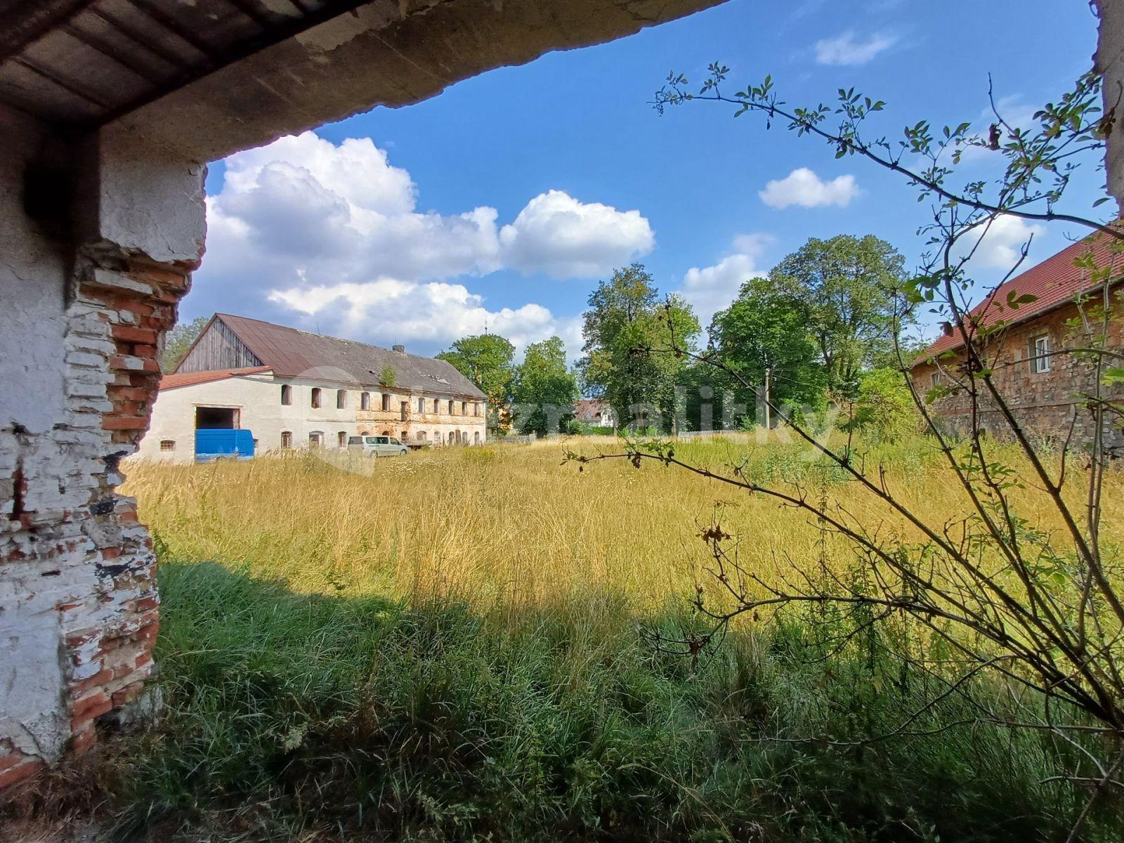 Predaj domu 1.000 m², pozemek 3.821 m², Okna, Liberecký kraj