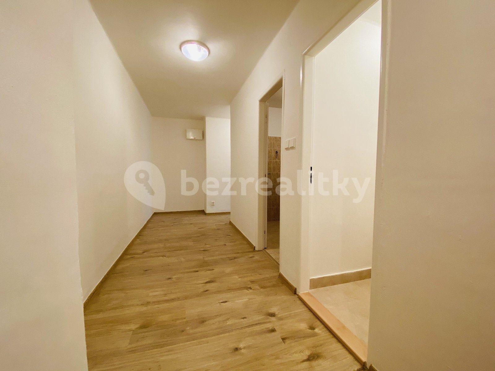 Prenájom bytu 2-izbový 58 m², Jana Nerudy, Hlučín, Moravskoslezský kraj