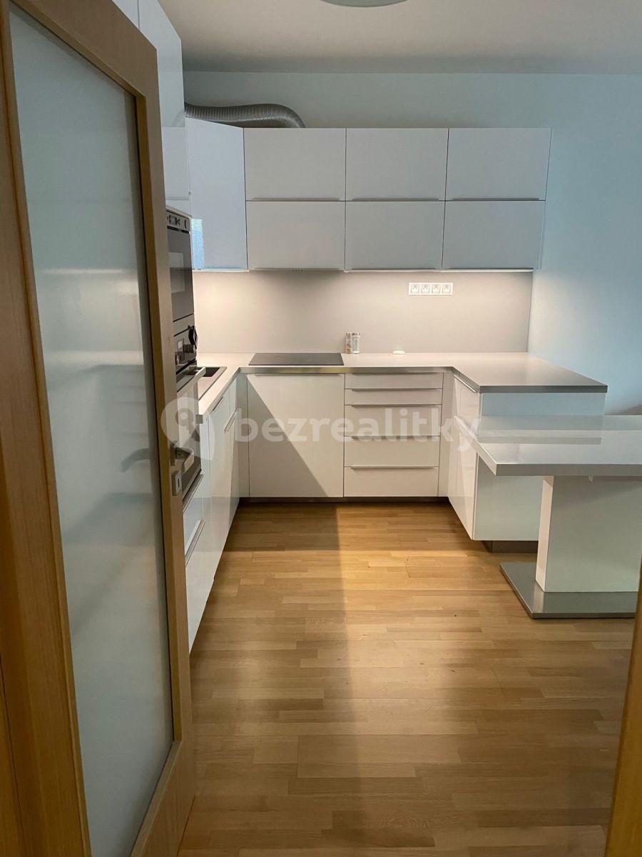 Prenájom bytu 2-izbový 55 m², Vojenova, Praha, Praha