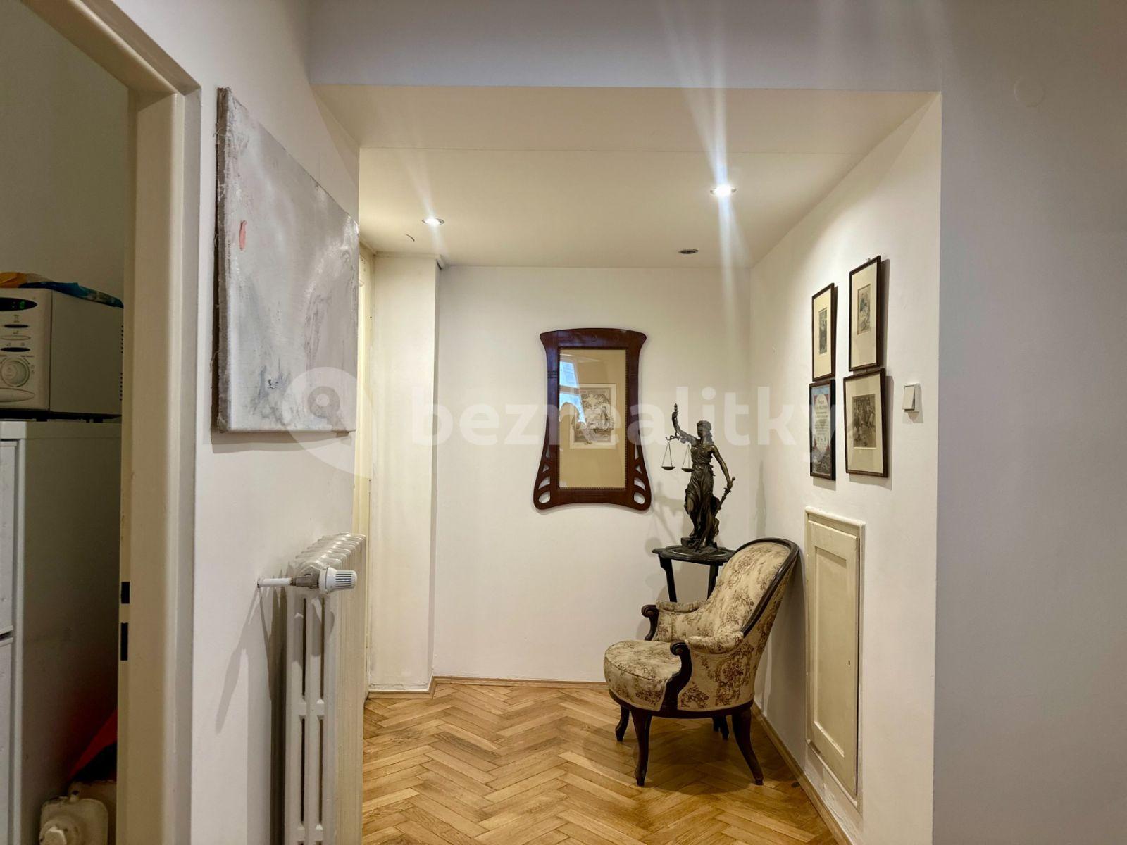 Prenájom kancelárie 21 m², Haštalská, Praha, Praha