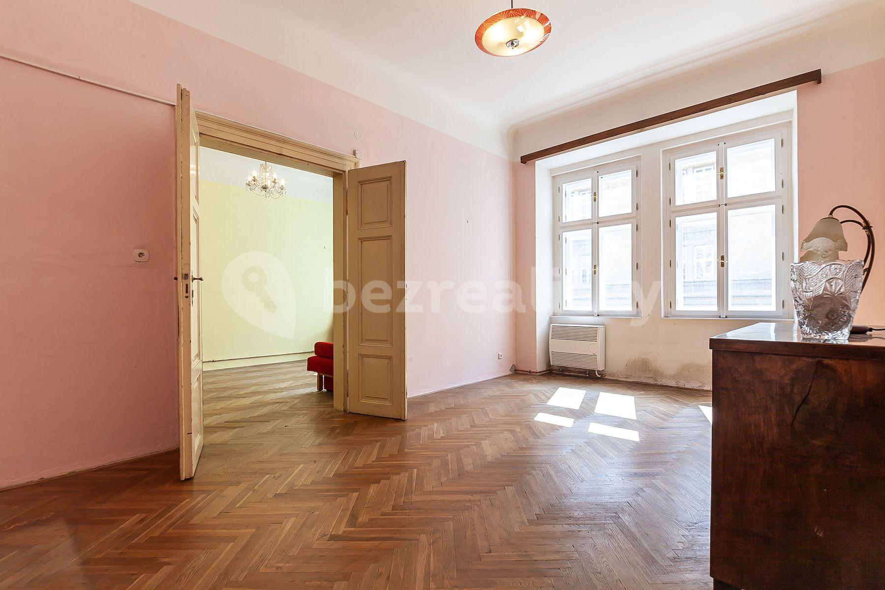 Predaj bytu 2-izbový 61 m², Křižíkova, Praha, Praha