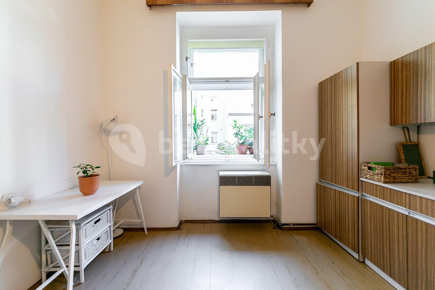 Predaj bytu 1-izbový 53 m², Janovského, Praha, Praha