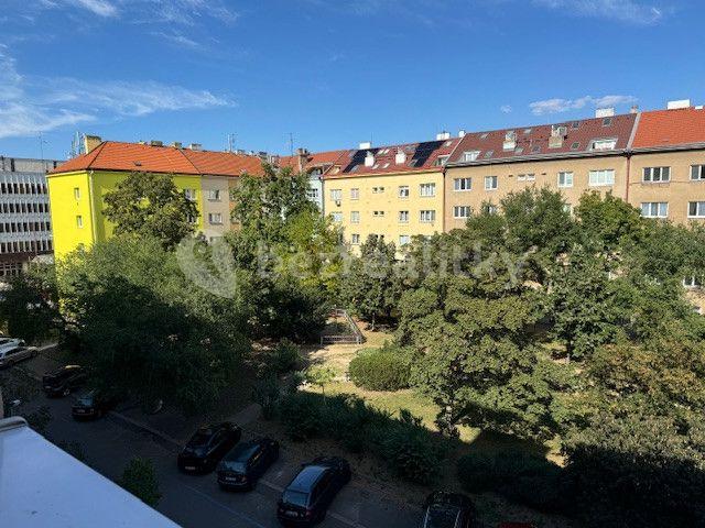 Predaj bytu 1-izbový 40 m², Humpolecká, Praha, Praha