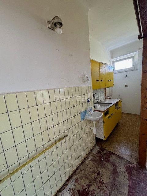 Predaj bytu 1-izbový 40 m², Humpolecká, Praha, Praha