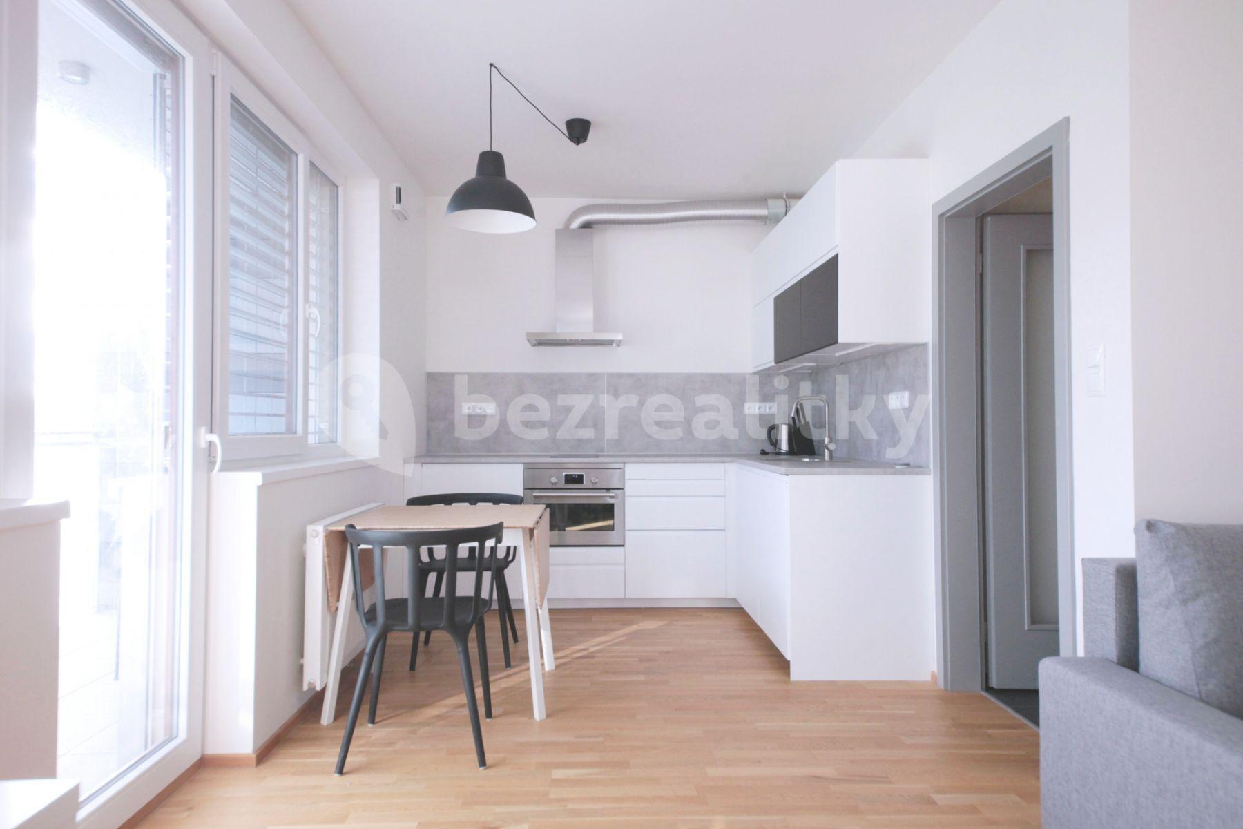 Prenájom bytu 1-izbový 39 m², Pod Stolovou Horou, Praha, Praha