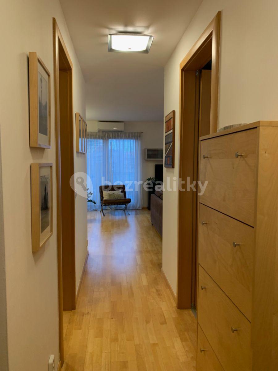 Prenájom bytu 2-izbový 62 m², Vršovická, Praha, Praha