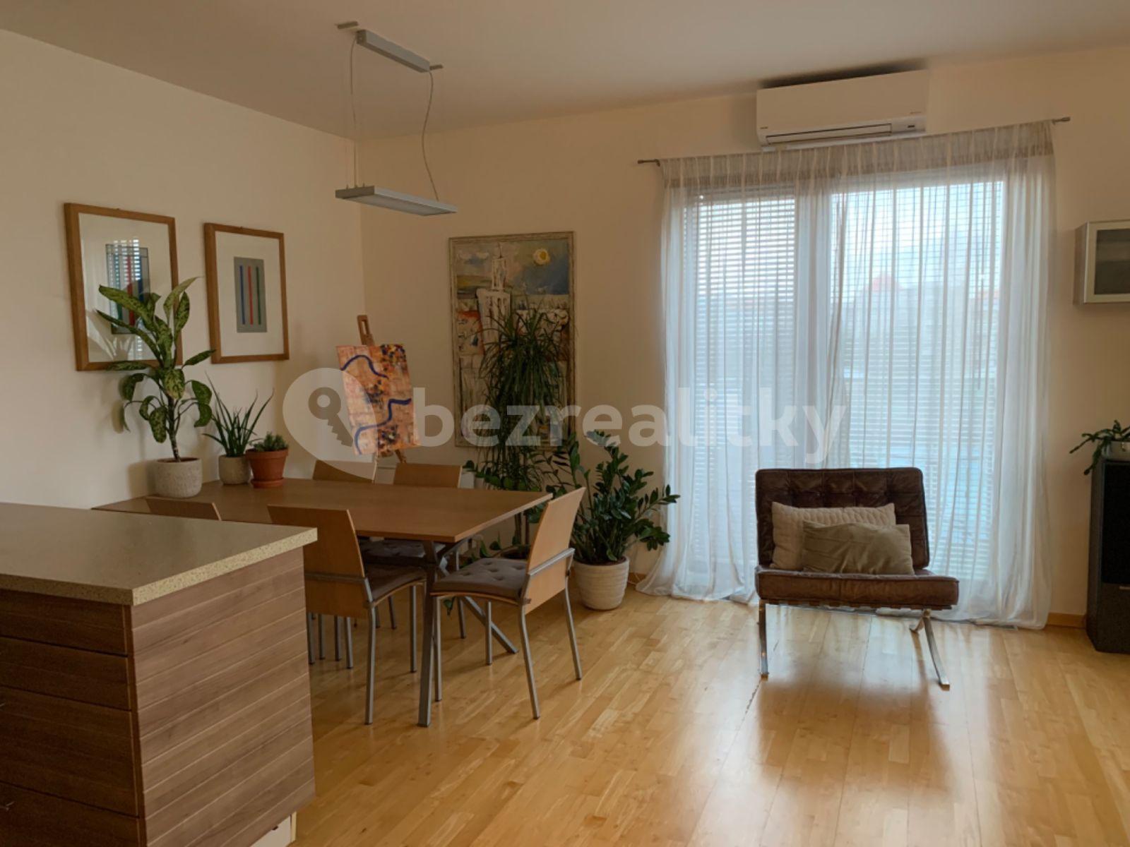 Prenájom bytu 2-izbový 62 m², Vršovická, Praha, Praha