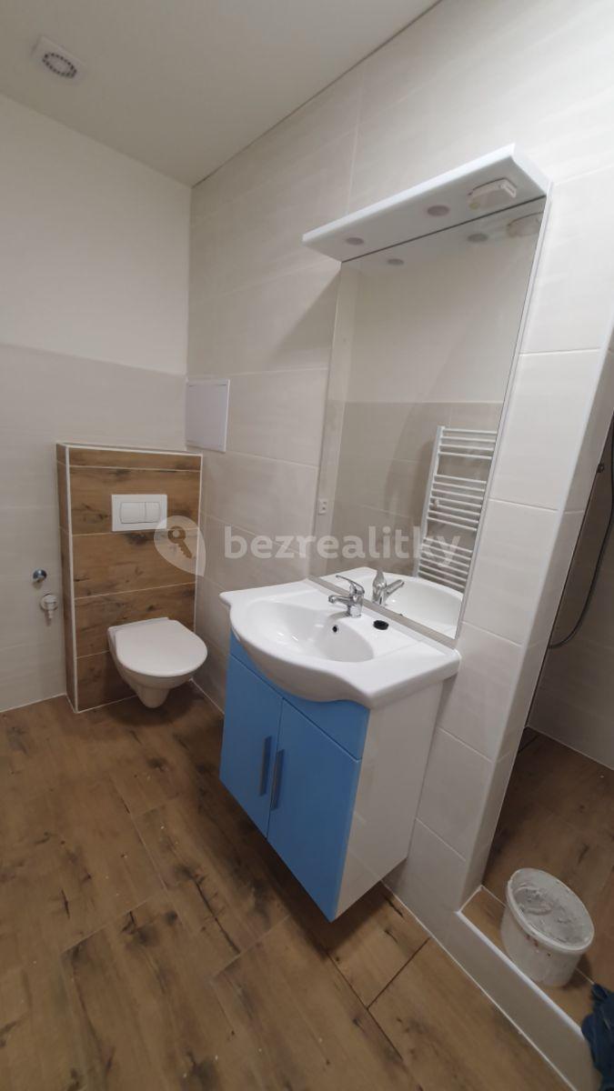 Prenájom bytu 1-izbový 27 m², třída Míru, Olomouc, Olomoucký kraj