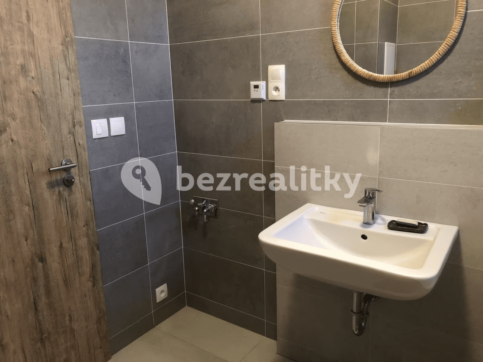 Predaj bytu 1-izbový 37 m², Šífařská, Praha, Praha