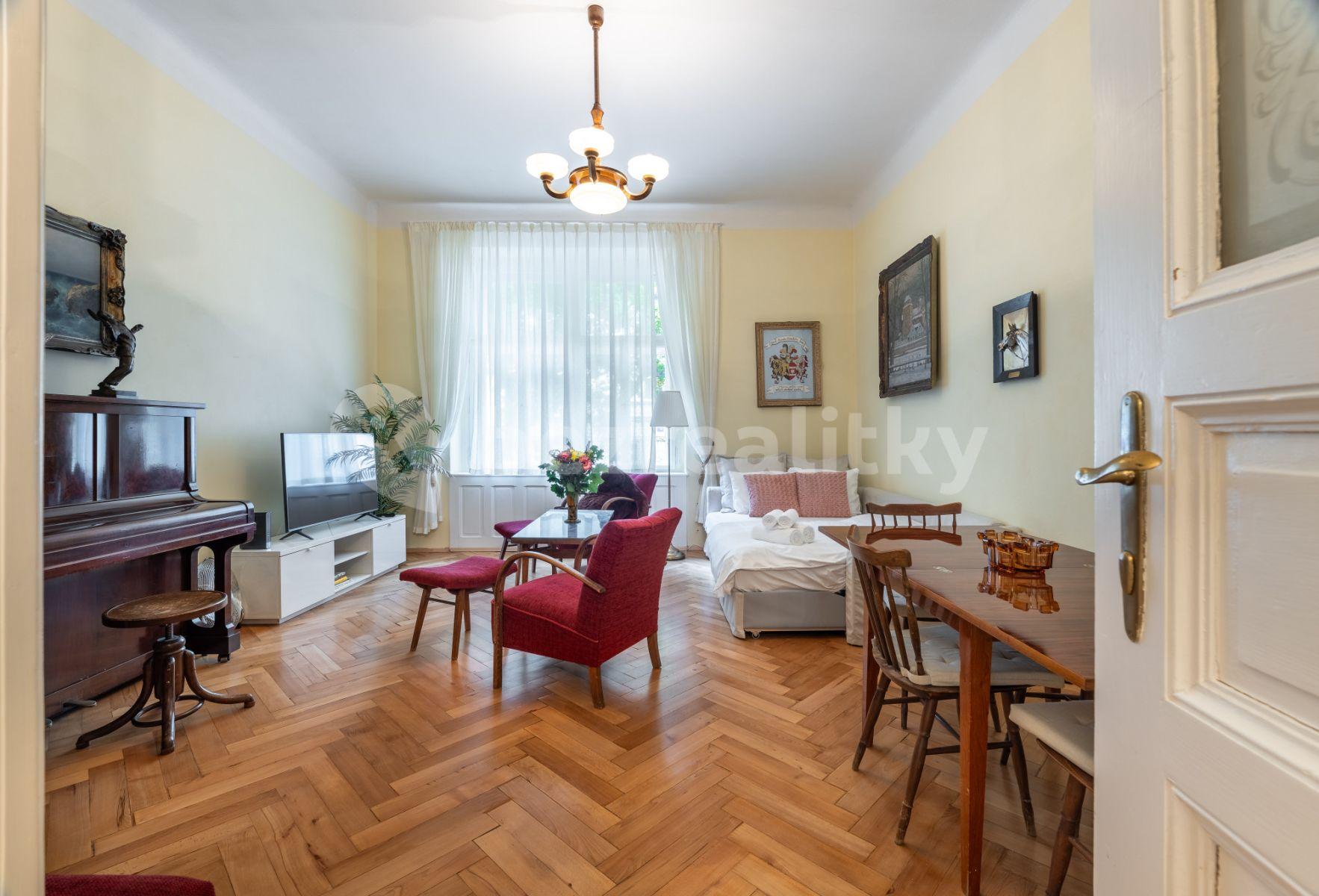 Prenájom bytu 2-izbový 58 m², Lužická, Praha, Praha