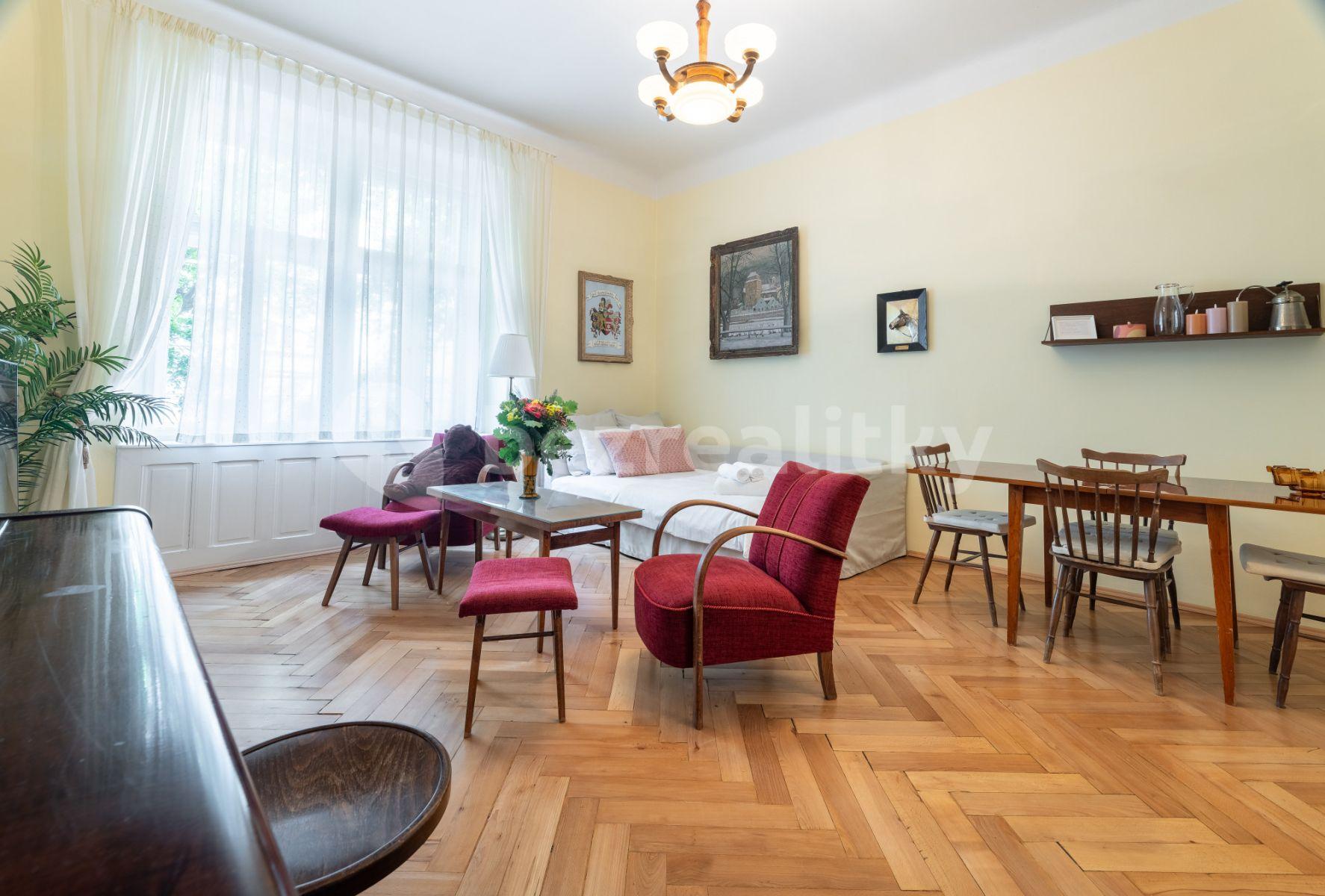 Prenájom bytu 2-izbový 58 m², Lužická, Praha, Praha