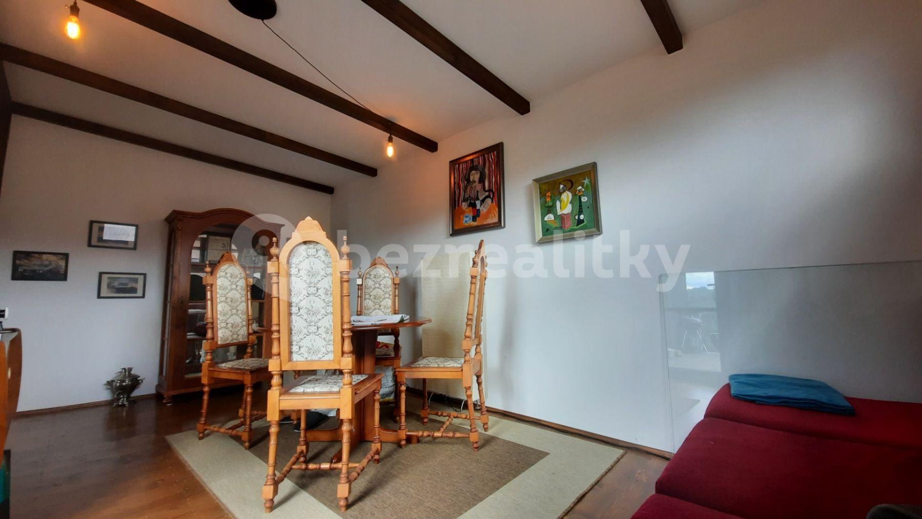 Prenájom rekreačného objektu 74 m², pozemek 400 m², Samopše, Středočeský kraj