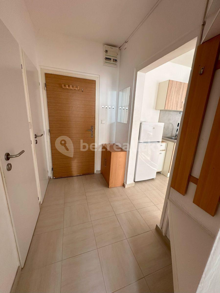 Predaj bytu 2-izbový 39 m², Štúrova, Praha, Praha