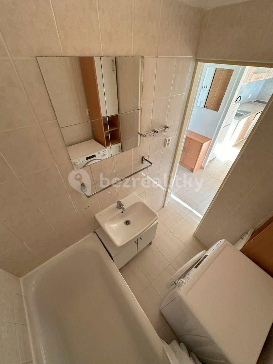 Predaj bytu 2-izbový 39 m², Štúrova, Praha, Praha