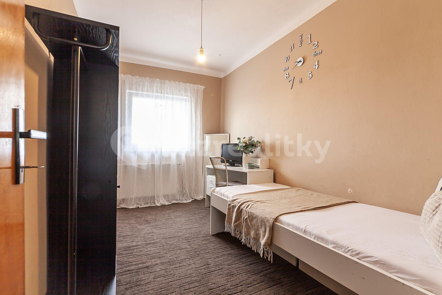 Predaj domu 262 m², pozemek 943 m², Marie Pujmanové, Stochov, Středočeský kraj