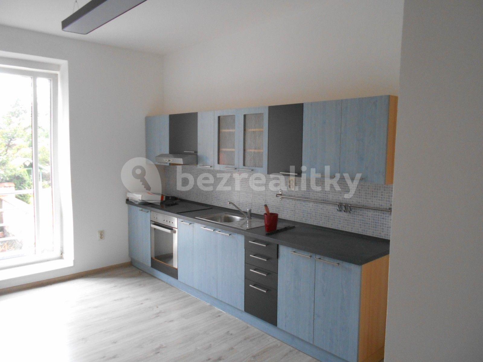 Prenájom bytu 2-izbový 57 m², Louny, Ústecký kraj