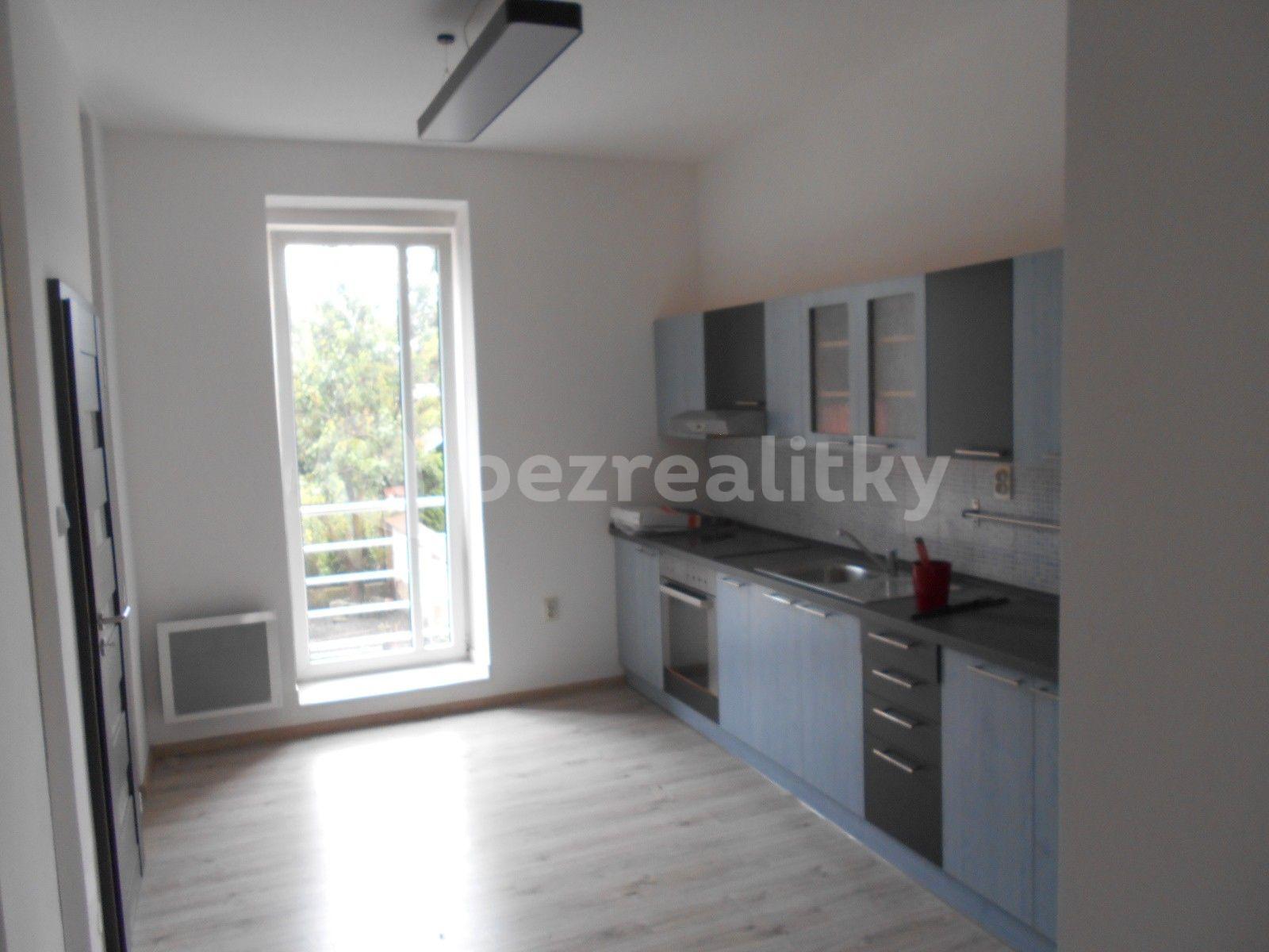 Prenájom bytu 2-izbový 57 m², Louny, Ústecký kraj