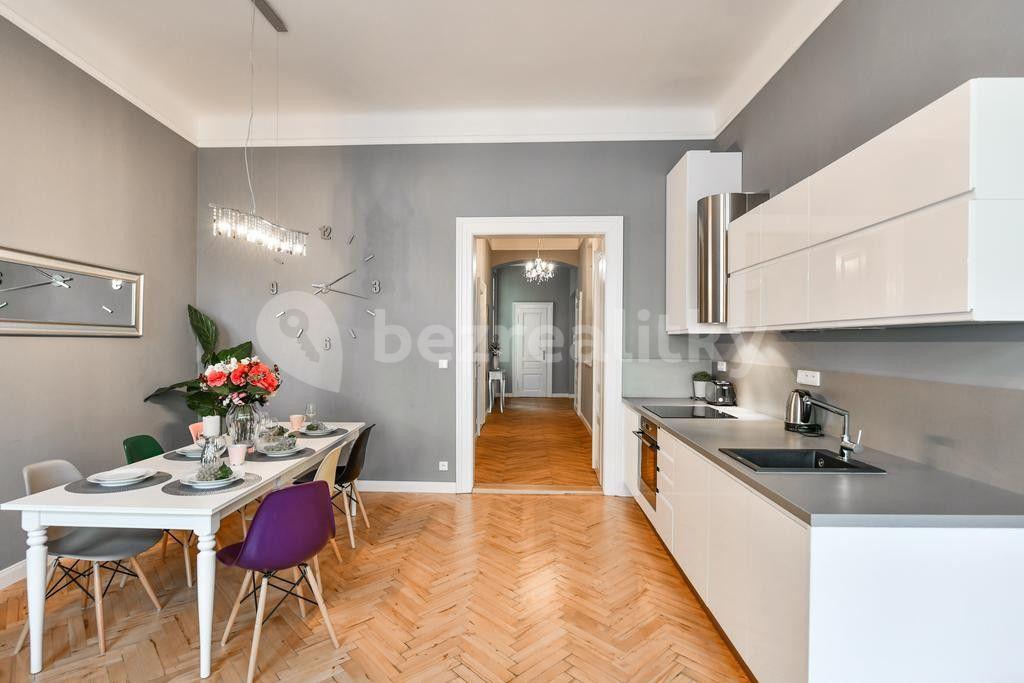 Prenájom bytu 2-izbový 70 m², Ve Smečkách, Praha, Praha