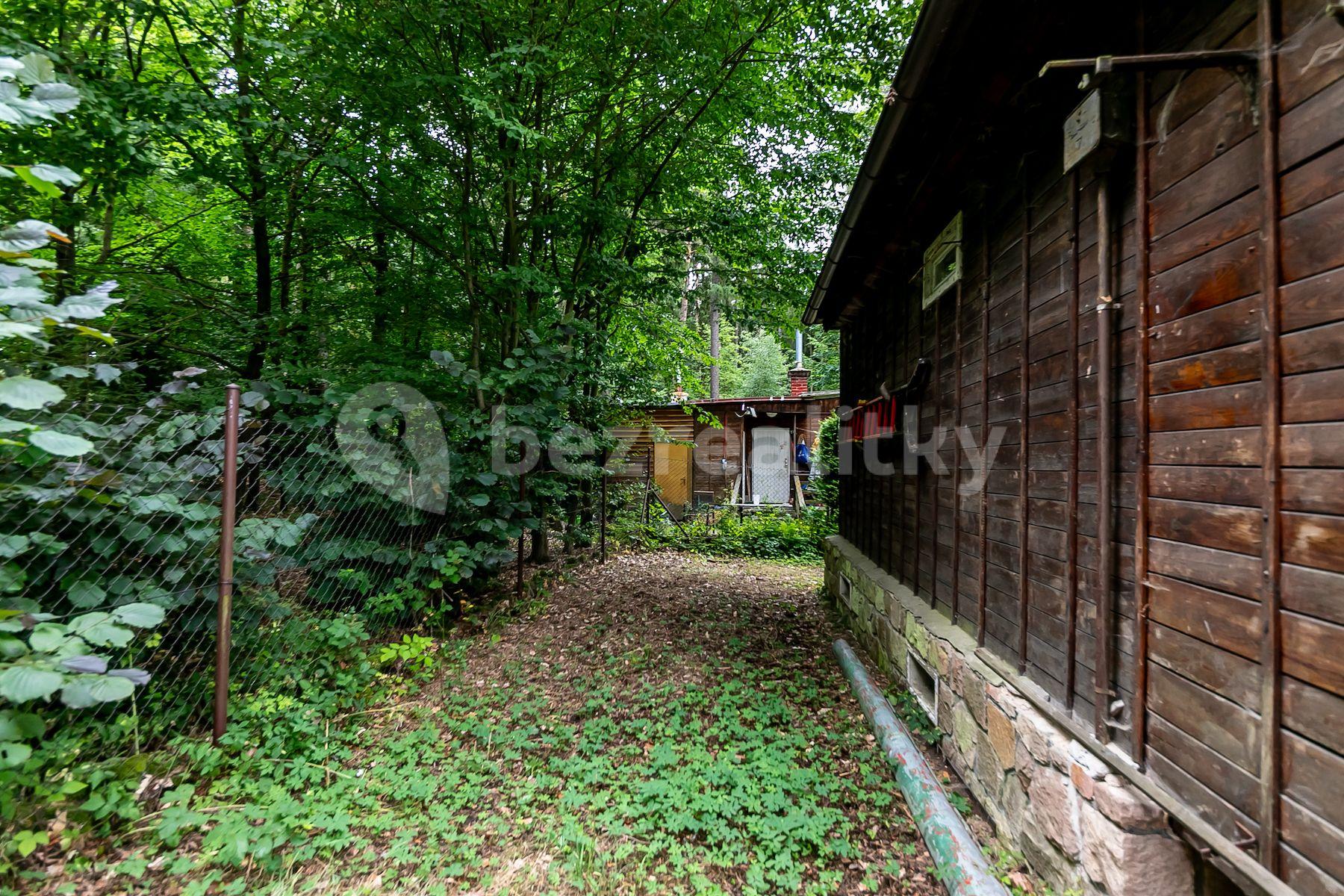 Predaj pozemku 1.226 m², U Vodárny, Jevany, Středočeský kraj