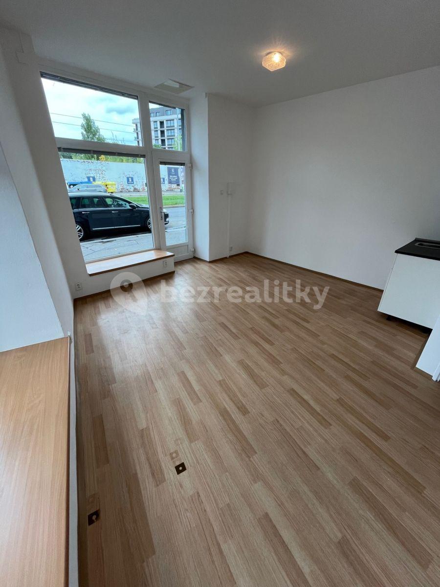 Prenájom nebytového priestoru 20 m², Kolbenova, Praha, Praha