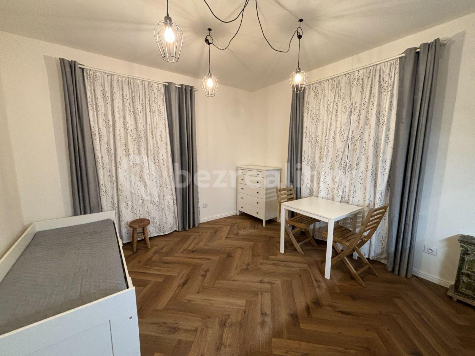 Prenájom bytu 1-izbový 25 m², Josefův Důl, Liberecký kraj