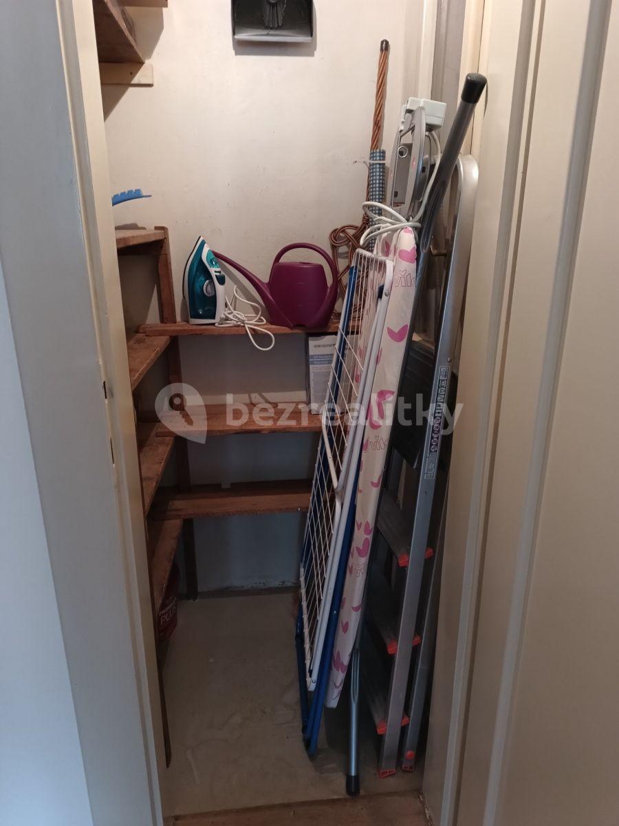 Prenájom bytu 2-izbový 68 m², U Družstva Ideál, Praha, Praha