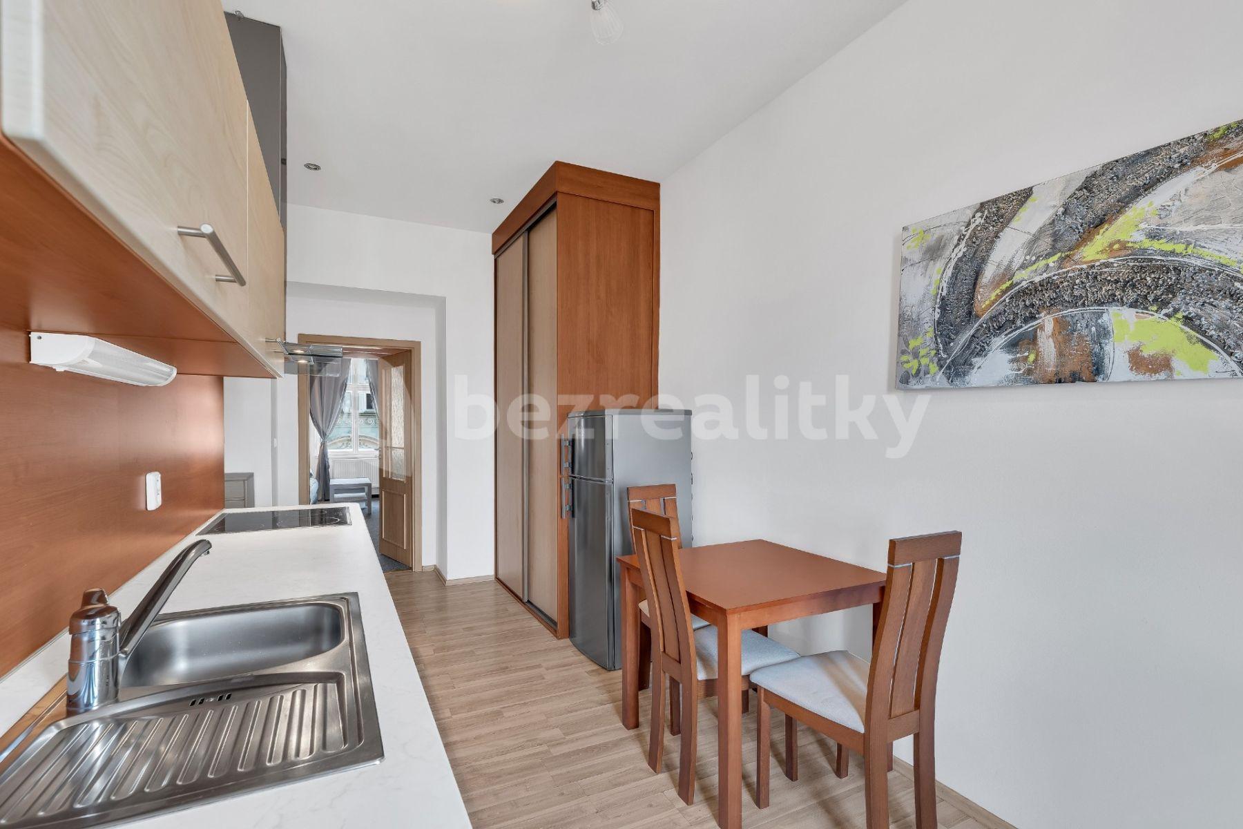 Prenájom bytu 1-izbový 41 m², Bořivojova, Praha, Praha