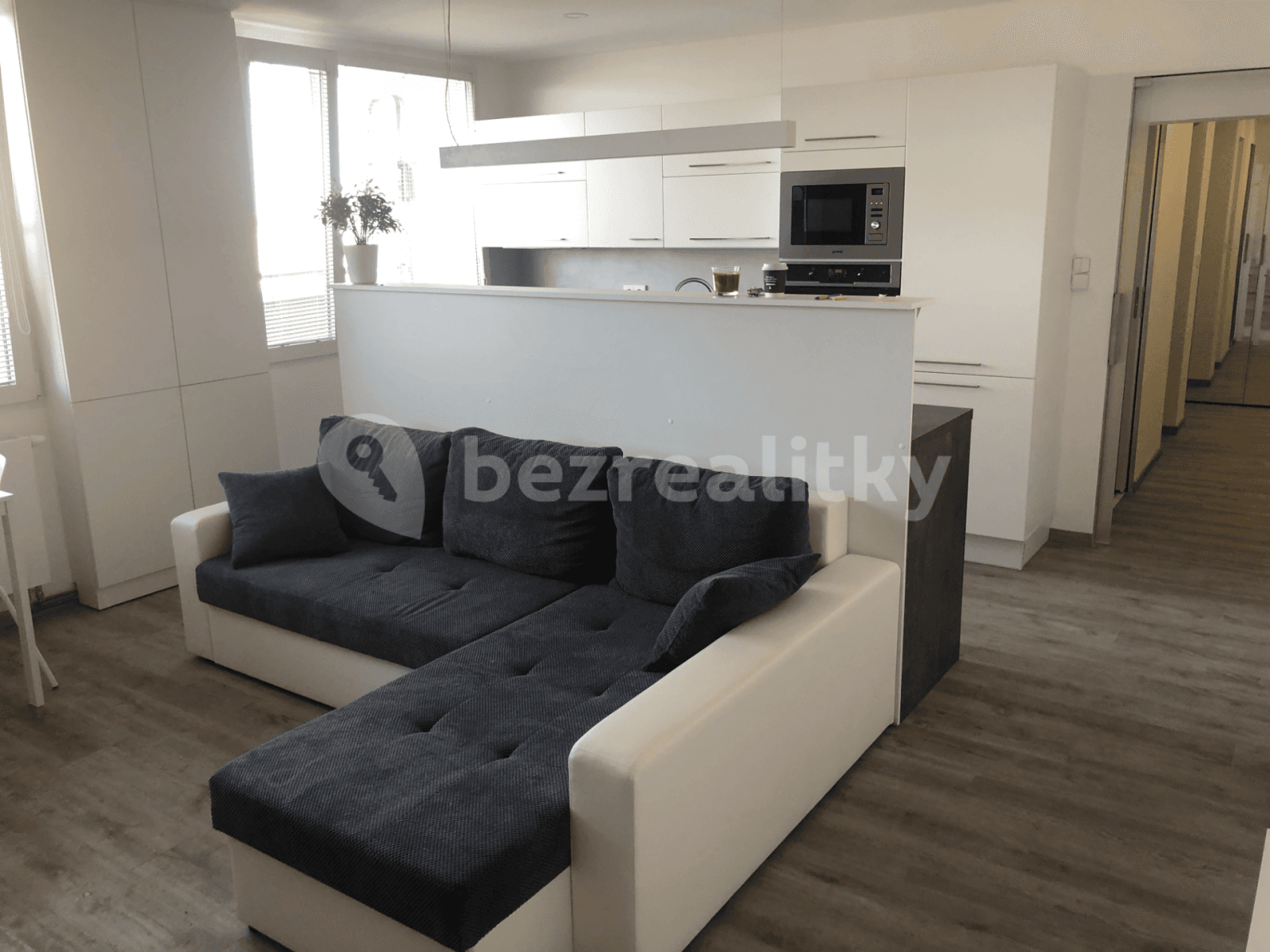 Predaj bytu 3-izbový 63 m², Křenická, Praha, Praha