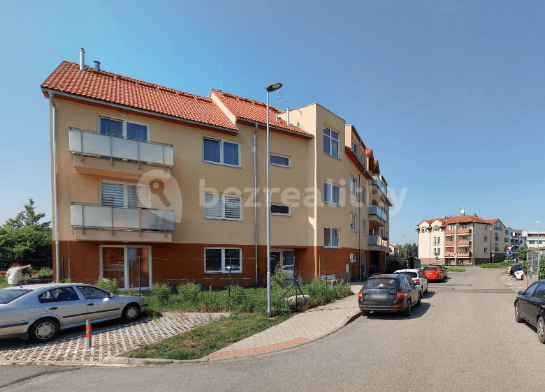 Prenájom bytu 2-izbový 52 m², Pod Zahrady, Přezletice, Středočeský kraj