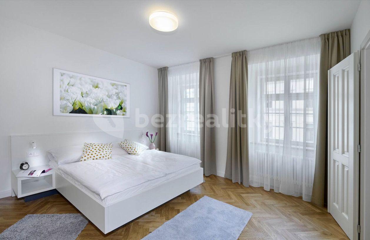 Prenájom bytu 2-izbový 72 m², Újezd, Praha, Praha