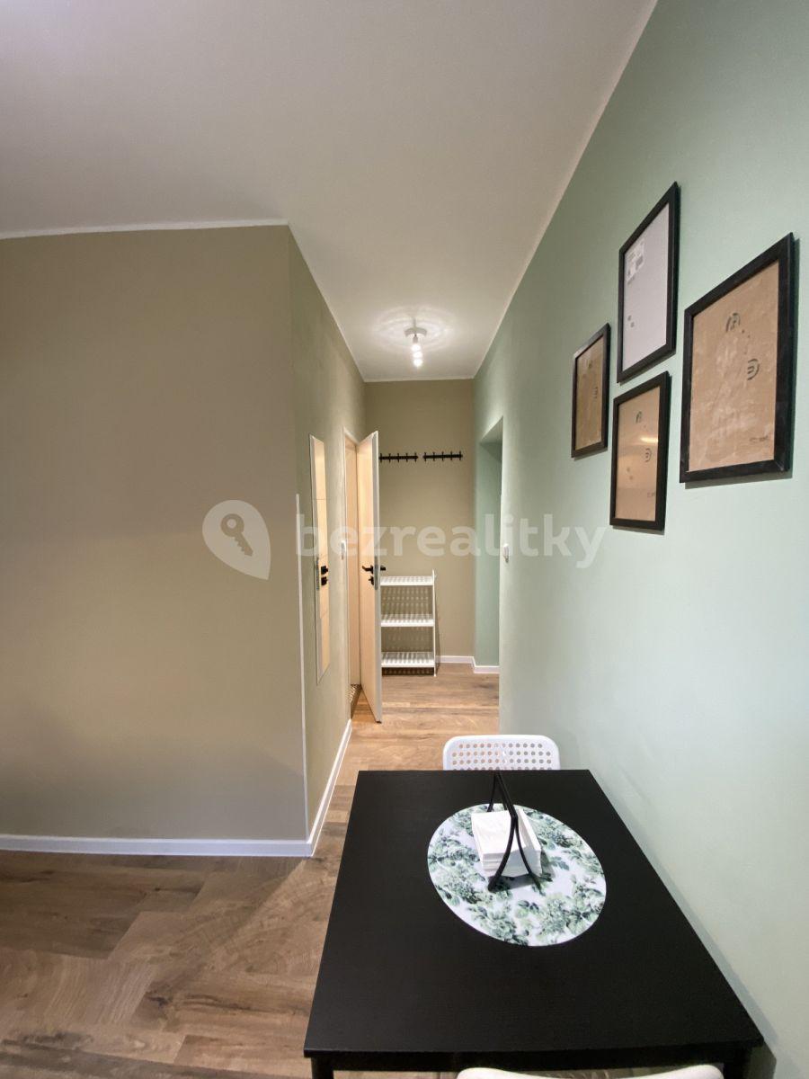 Prenájom bytu 1-izbový 35 m², Bělohorská, Praha, Praha