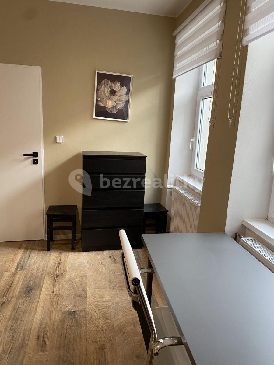 Prenájom bytu 1-izbový 35 m², Bělohorská, Praha, Praha