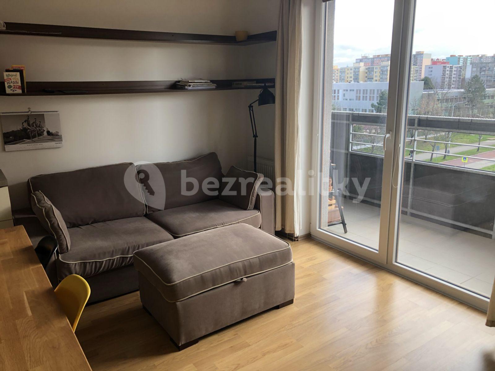 Prenájom bytu 2-izbový 49 m², Mazurská, Praha, Praha