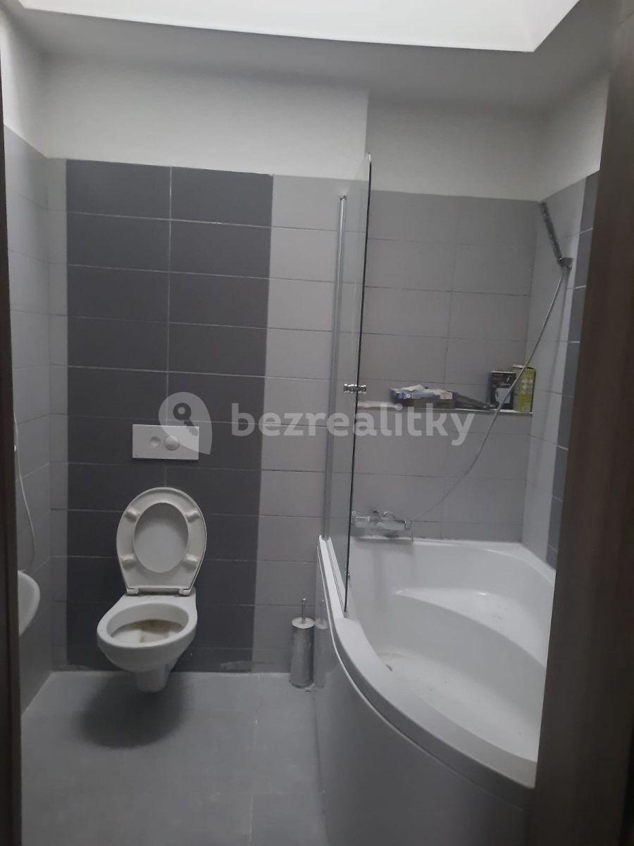 Prenájom bytu 3-izbový 74 m², Jateční, Brno, Jihomoravský kraj