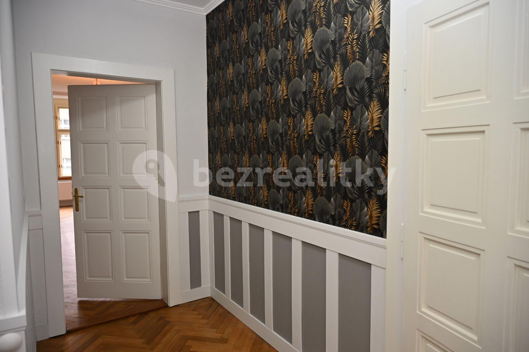 Prenájom bytu 3-izbový 105 m², Terronská, Praha, Praha