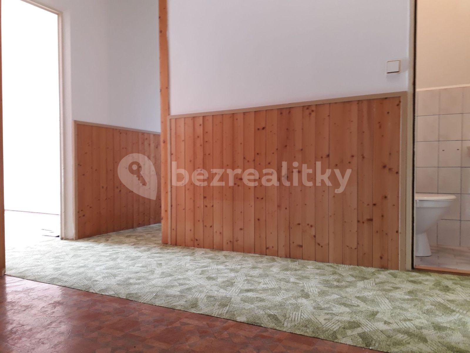 Prenájom bytu 3-izbový 80 m², Na Rybníčku, Humpolec, Kraj Vysočina