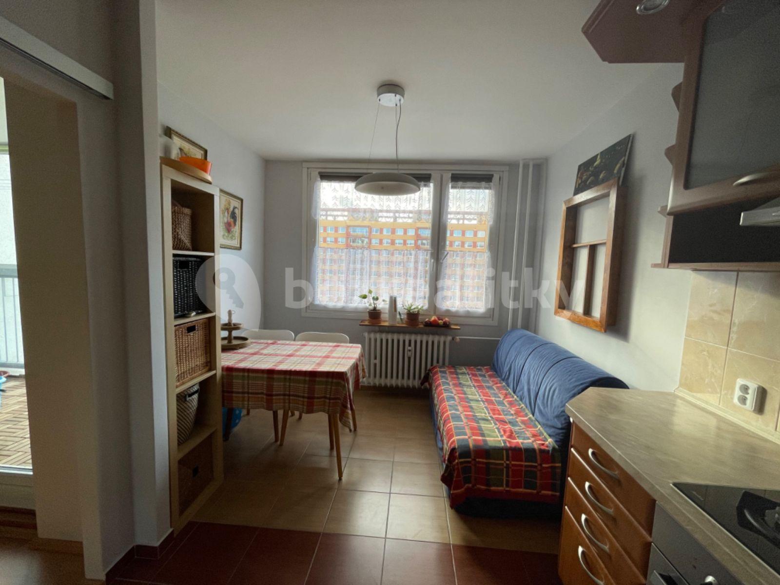 Prenájom bytu 2-izbový 60 m², Famfulíkova, Praha, Praha