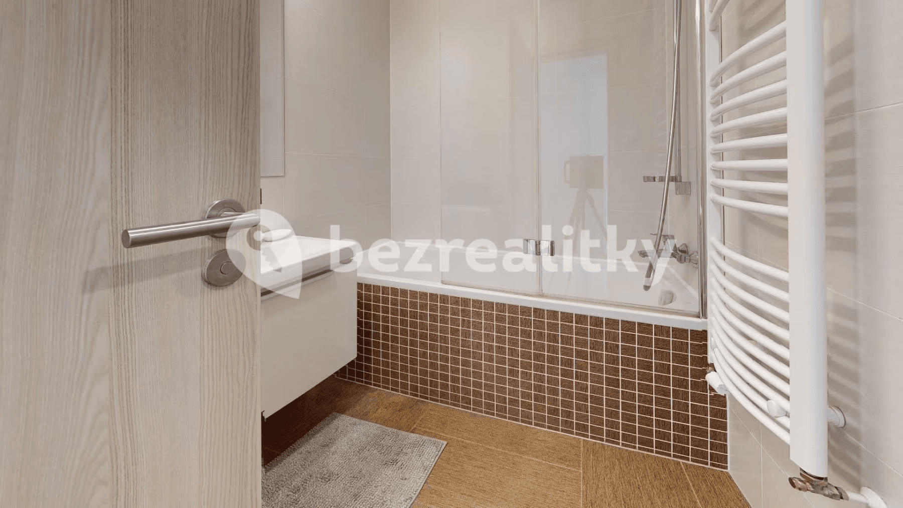 Predaj bytu 2-izbový 53 m², Petrohradská, Praha, Praha